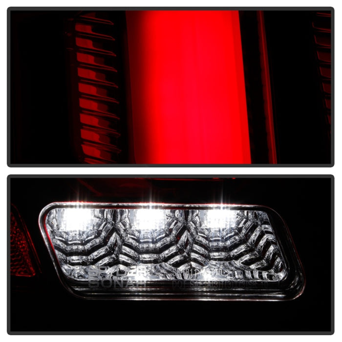 Feux arrière séquentiels à LED rouges pour Ford Mustang Spyder 10-12 - Noir ALT-YD-FM10-RBLED-BK