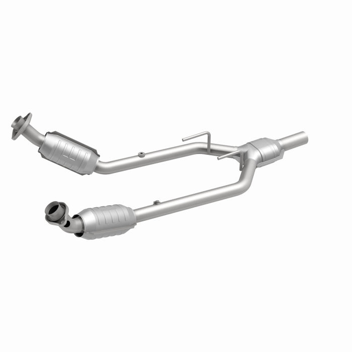 MagnaFlow Conv DF 96-97 Mercury Cougar 3.8L