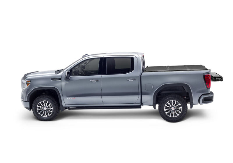 Housse de caisse UnderCover 19-21 Silverado / Sierra 5,8 pieds Triad