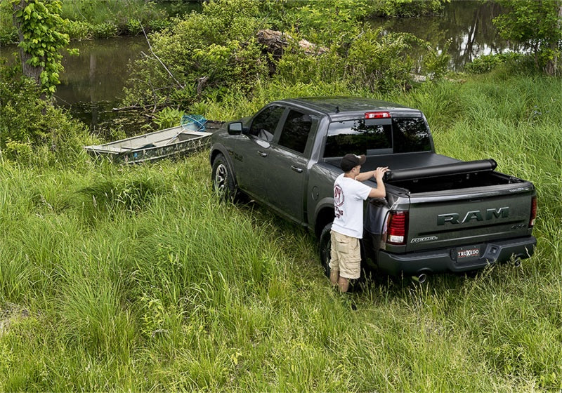 Housse de caisse Truxedo 07-13 GMC Sierra et Chevrolet Silverado 1500/2500/3500 6 pieds 6 pouces Deuce