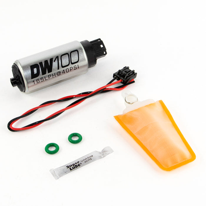 Pompe à essence intégrée DeatschWerks 165 LPH avec kit d'installation Scion TC 2,4 L 05-10