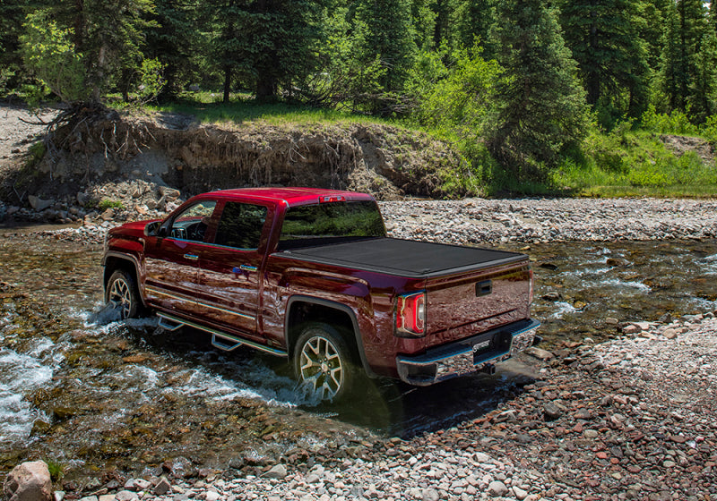 Retrax 21-22 Ford F-150 Super Crew/Super Cab (avec Lightning 2022) avec caisse de 5,5 pieds RetraxONE MX