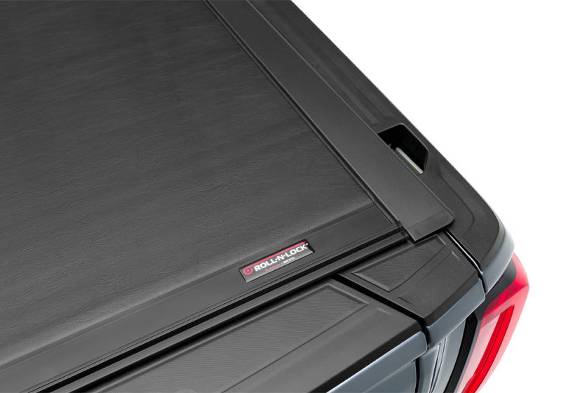 Roll-N-Lock 2020 Chevy Silverado / GMC Sierra 2500-3500 80-1/2in M-Series Retractable Tonneau Cover