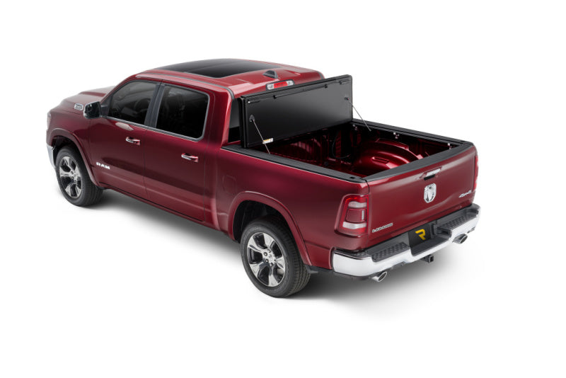 UnderCover 09-18 Ram 1500 (w/o Rambox) (19-20 Classic) 5.7ft Armor Flex Bed Cover - Black Textured