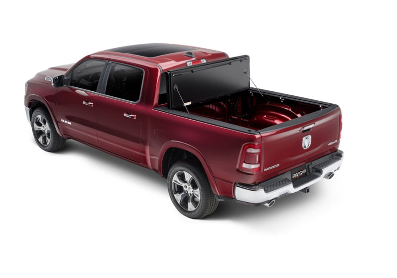 UnderCover 09-18 Ram 1500 (sans Rambox) (19-20 Classic) Couvre-caisse Armor Flex de 5,7 pieds - Noir texturé