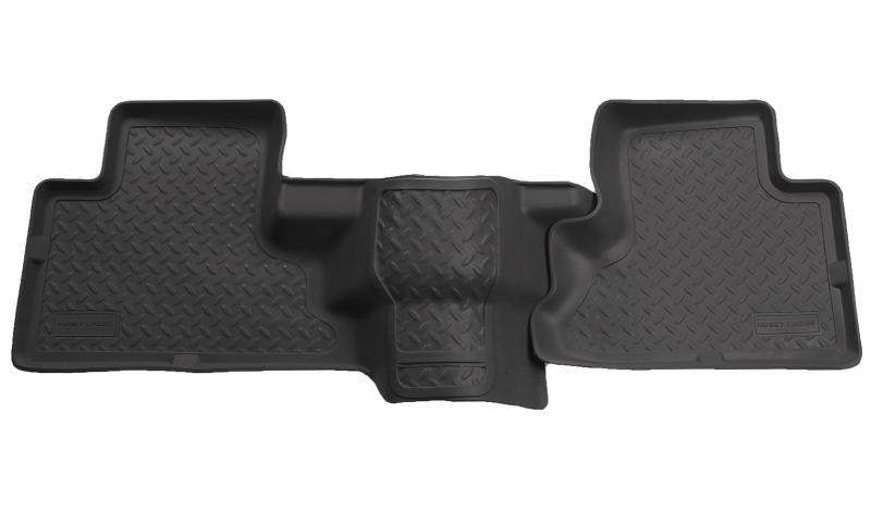 Revêtement de sol noir de style classique pour 2e rangée de GM Trailblazer (Base/Ext.)/Envoy (XL/XUV) 02-08 Husky Liners