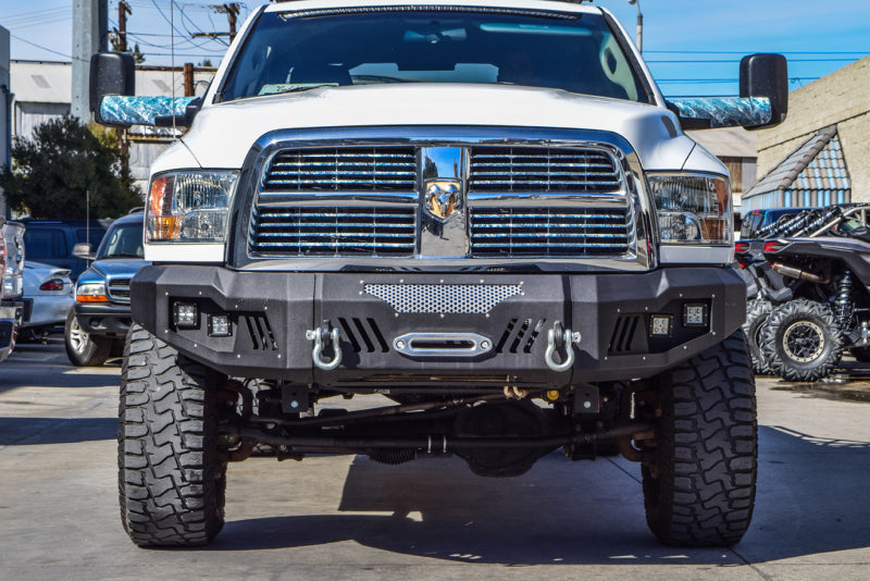 Pare-chocs avant DV8 Offroad 10-18 RAM 2500