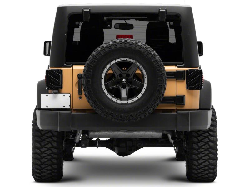 Feux arrière à LED Raxiom 07-18 Jeep Wrangler JK Axial Series Trident - Boîtier noir (lentille fumée)