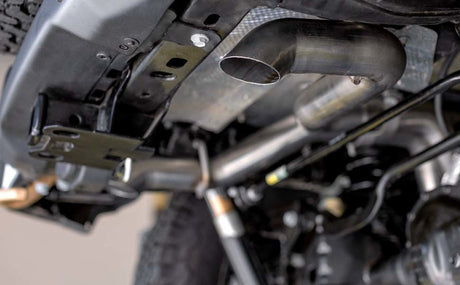 Échappement MagnaFlow Cat Back 2018 Jeep Wrangler 2.0L Rock Crawler Series à sortie unique en acier inoxydable