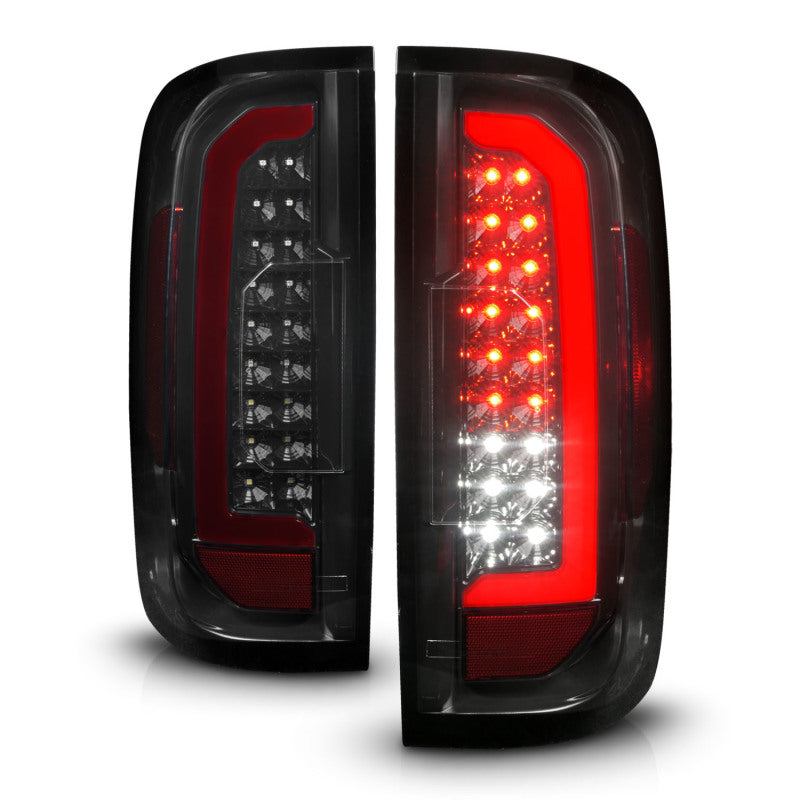 Feux arrière à LED ANZO 15-21 GMC Canyon avec barre lumineuse rouge, boîtier noir, lentille fumée