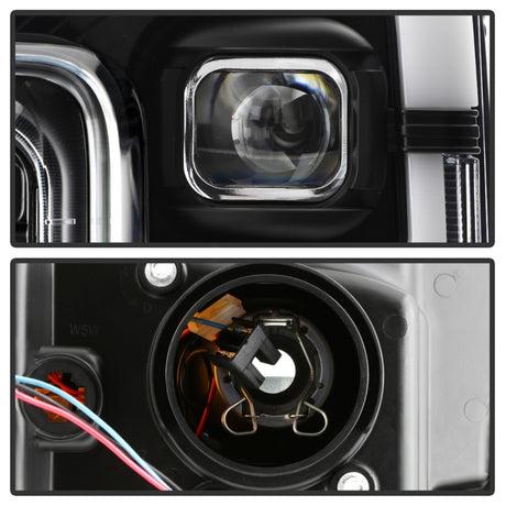 Spyder 17-18 Ford F250/F350/F450 Modèle halogène uniquement - Barre lumineuse blanche - Noir - PRO-YD-FS17HALSI-BK