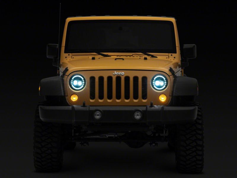 Phares à DEL axiaux Raxiom 97-18 Jeep Wrangler TJ et JK 7 pouces avec DRL - Boîtier chromé (lentille transparente)