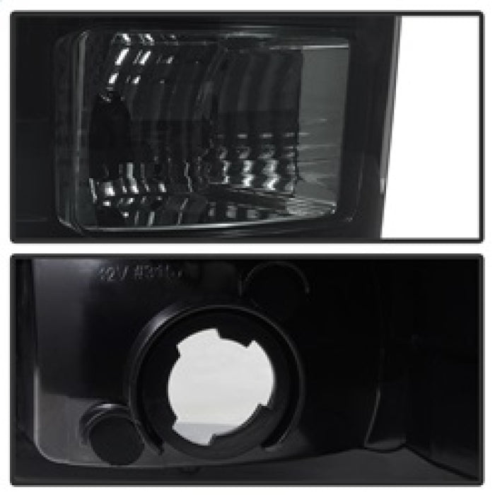 Barre lumineuse à LED pour feux arrière Spyder 07-13 GMC Sierra 1500 V2 - Fumée noire (ALT-YD-GS07V2-LBLED-BSM)