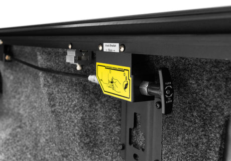Couvre-caisse rétractable Roll-N-Lock 15-17 Ford F-150 77-3/8 po Série E