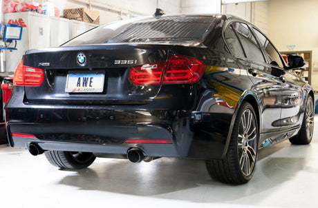 Échappement arrière AWE Tuning pour BMW F3X 335i/435i Touring Edition - Embouts noirs diamantés (102 mm)