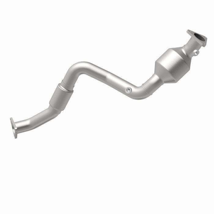 MagnaFlow Conv DF 07 VW Touareg 3.6L Front close