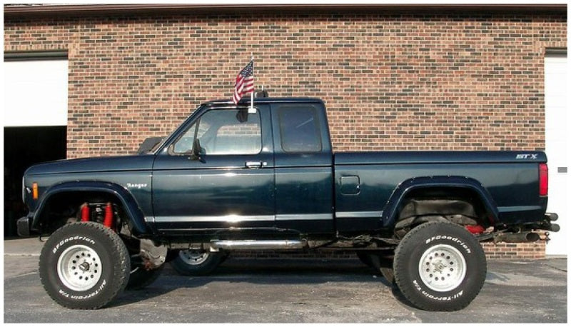 Élargisseurs de style découpé Bushwacker 84-88 Ford Bronco II 2 pièces - Noir