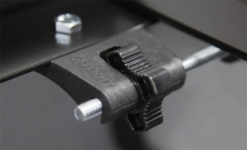 Housse enroulable pour benne Tundra Access Lorado 07-19 de 6 pi 6 po (avec garde-corps de pont)