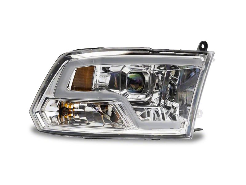 Phares à LED sans projecteur Raxiom 09-18 Dodge RAM 1500 - Boîtier chromé (lentille transparente)