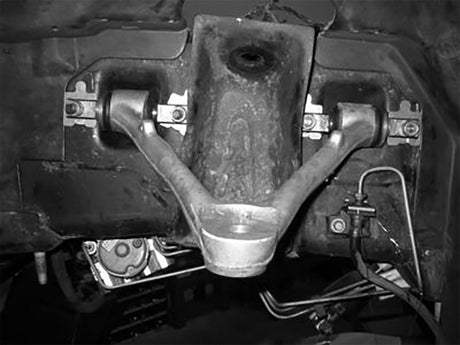Kit de carrossage pour châssis en acier série PFADT d'aFe Control ; Chevrolet Corvette (C5/C6) 97-13