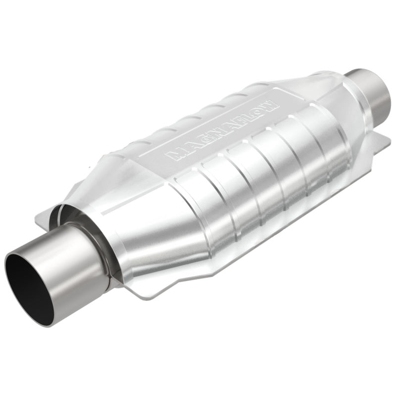 MagnaFlow Conv Univ 2,5 pouces T2 arrière