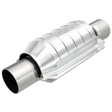 MagnaFlow Conv Universal 2.25 avec climatiseur arrière 1-O2