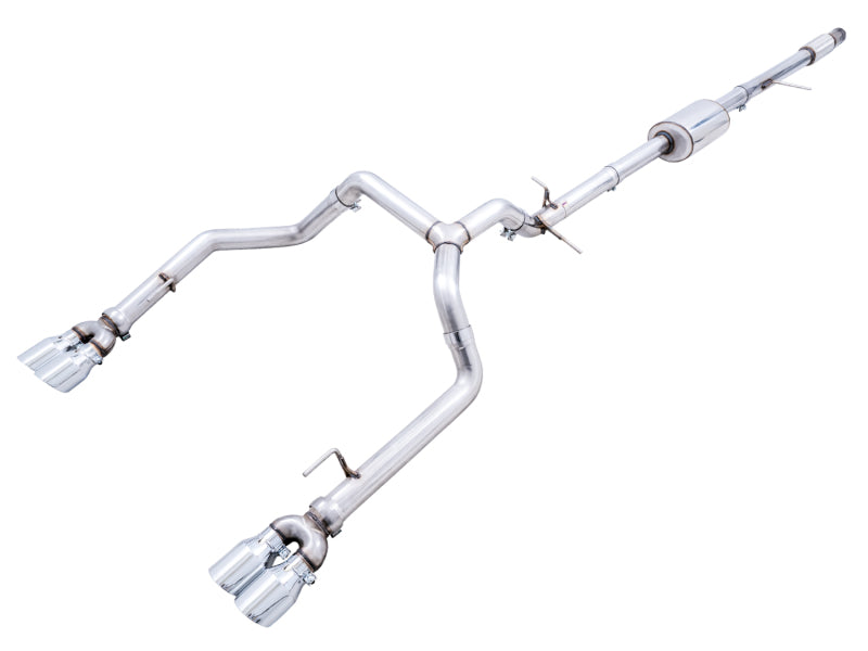 AWE Tuning 4e génération GM 1500 5,3 L 0FG Catback Split Rear Exit (avec découpes de pare-chocs) - Quad Chrome Tips