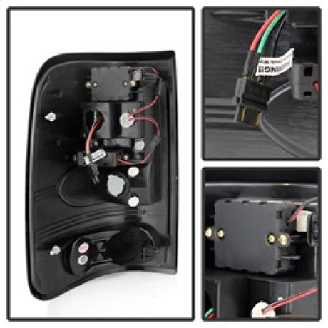 Feux arrière à LED Spyder Ford F150 Styleside 04-08 (ne convient pas aux modèles Heritage et SVT) Noir ALT-YD-FF15004-LED-BK