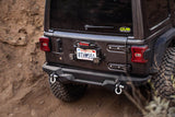 Kit de suppression de roue de secours DV8 Offroad 18-22 Jeep Wrangler JL avec supports d'éclairage