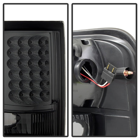 Feux arrière à LED Xtune Ford F150 Styleside 04-08 (ne convient pas aux modèles Heritage et SVT) Fumé ALT-ON-FF15004-LED-SM
