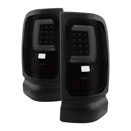 xTune Dodge Ram 1500 94-01 Feux arrière - Barre lumineuse LED - Noir ALT-ON-DRAM94V3-LBLED-BSM