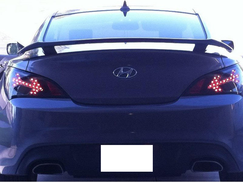 Feux arrière à LED Spyder Hyundai Genesis 10-12 2 portes Noir ALT-YD-HYGEN09-LED-BK