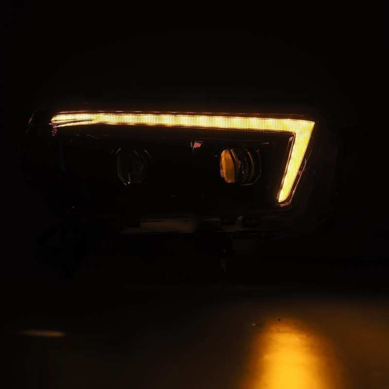 Phares à LED AlphaRex 10-13 Toyota 4Runner LUXX Projecteur Style Plank Alpha Noir avec signal Seq/DRL