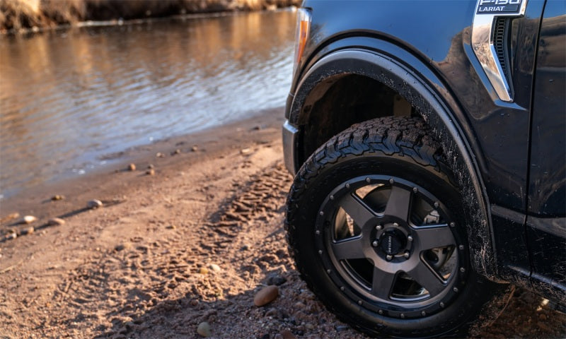 Élargisseurs de pare-chocs Bushwacker 11-16 Ford F-250 Super Duty de style d'origine, 2 pièces - Noir