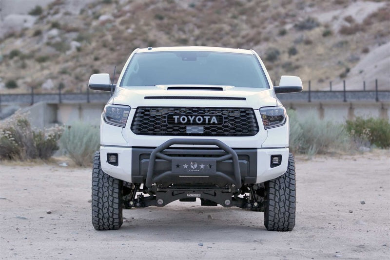 Fabtech 16-19 Toyota Tundra 4WD Trd Pro 4 pouces Perf Sys avec Dlss 2.5 C/O Resi &amp; Rr Dlss