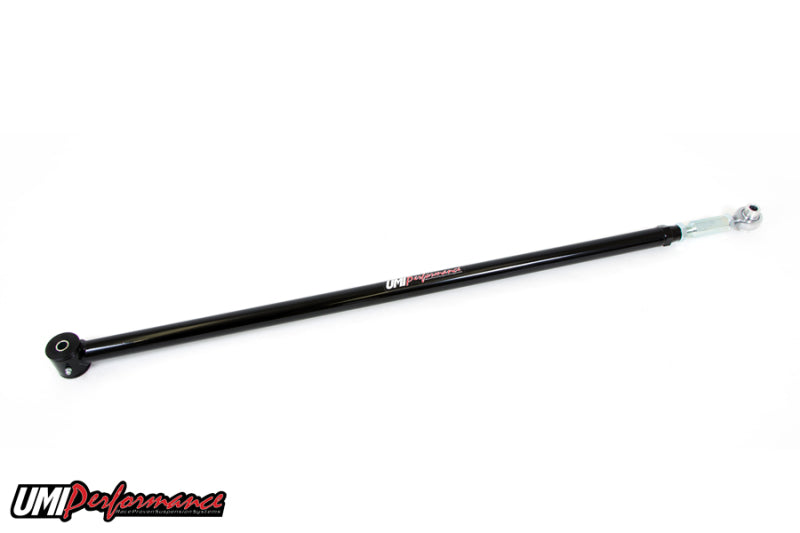 Barre Panhard réglable sur véhicule UMI Performance 05-14 Ford Mustang