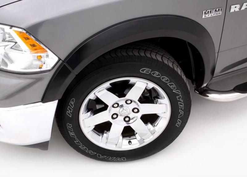 Élargisseurs d'ailes Lund 15-17 Ford F-150 SX-Sport Style Smooth Elite Series - Noir (2 pièces)