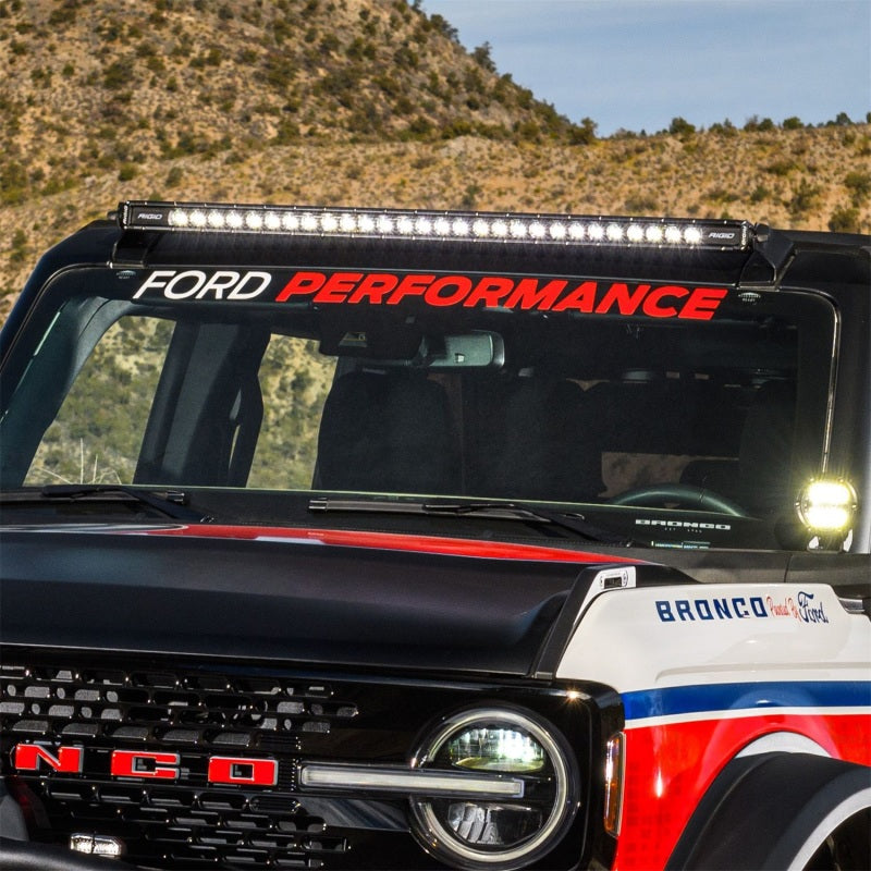 Bannière de pare-brise Ford Racing Ford Performance Bronco - Blanc/Rouge