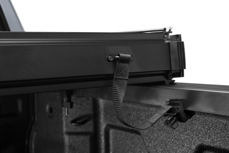 Extang 20-23 Chevy/GMC Silverado/Sierra 2500/3500HD (caisse de 6 pi 10 po) ALX à pliage solide