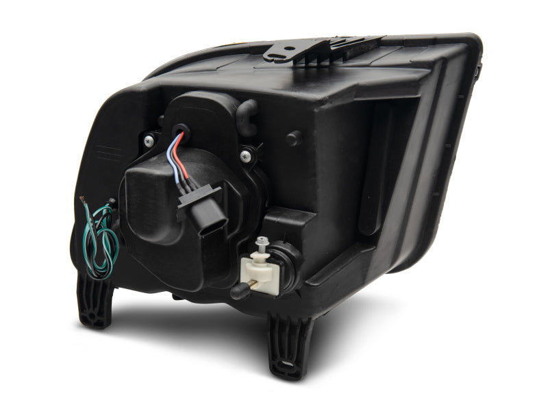 Raxiom 05-09 Ford Mustang avec phares halogènes - Boîtier noir (lentille transparente) (pas de GT500)