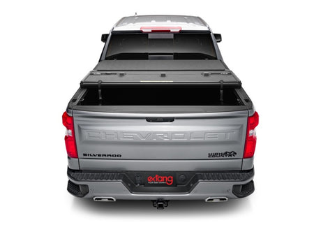Extang 20-23 Chevy/GMC Silverado/Sierra 2500/3500HD (caisse de 6 pi 10 po) ALX à pliage solide