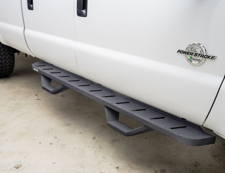 Kit complet Go Rhino 15-19 Ram 1500 Classic RB10 avec RB10 + Brkts + 2 marchepieds RB10