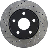 Disque de frein avant droit perforé et rainuré StopTech pour Jeep Wrangler 07-13
