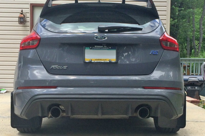 Garde-boue noir Rally Armor 12-19 Ford Focus ST / 16-19 RS avec logo gris