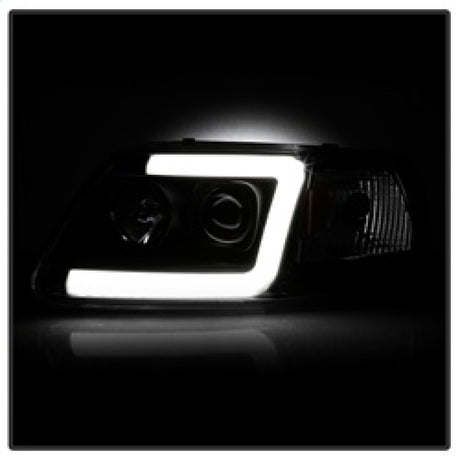 Phares de projecteur à barre lumineuse Spyder 97-03 Ford F-150 (après 6/1997) - Noir (PRO-YD-FF15097V2-LB-BK)