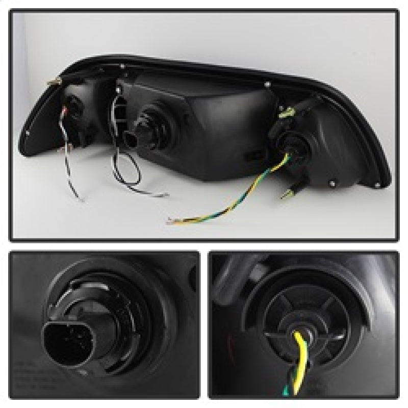 Phares Spyder Ford Mustang 87-93 1PC LED (LED remplaçables) Cristal Noir HD-YD-FM87-1PC-LED-BK
