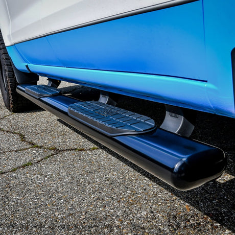 Marchepieds ovales Nerf PRO TRAXX 6 Westin 19-21 pour Chevrolet Silverado Crew Cab - Noir