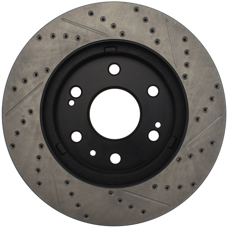 Rotor avant droit rainuré et percé StopTech 05-10 GMC Sierra 1500 (avec tambour arrière) / 07-09 GMC Yukon