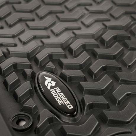 Ensemble de revêtements de sol Rugged Ridge, paire avant noire 19 RAM 1500