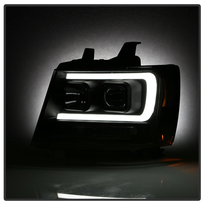 Phares de projecteur Spyder 07-14 Chevy Suburban/1500/2500/Tahoe V2 tout noir PRO-YD-CSUB07V2-DRL-BKV2